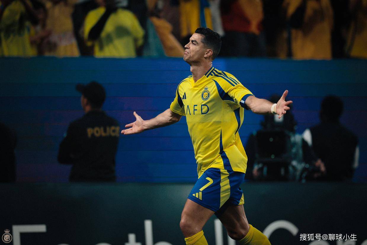 九游娱乐-C罗官方宣布最后时刻胜出新规，公牛引发争议！赛场气氛高涨(c罗重磅消息)