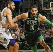 九游官网-今晚波士顿凯尔特人队长鼓劲：意大利杯节点到来，震撼外界，轮换策略成焦点(波士顿凯尔特人退役球员)