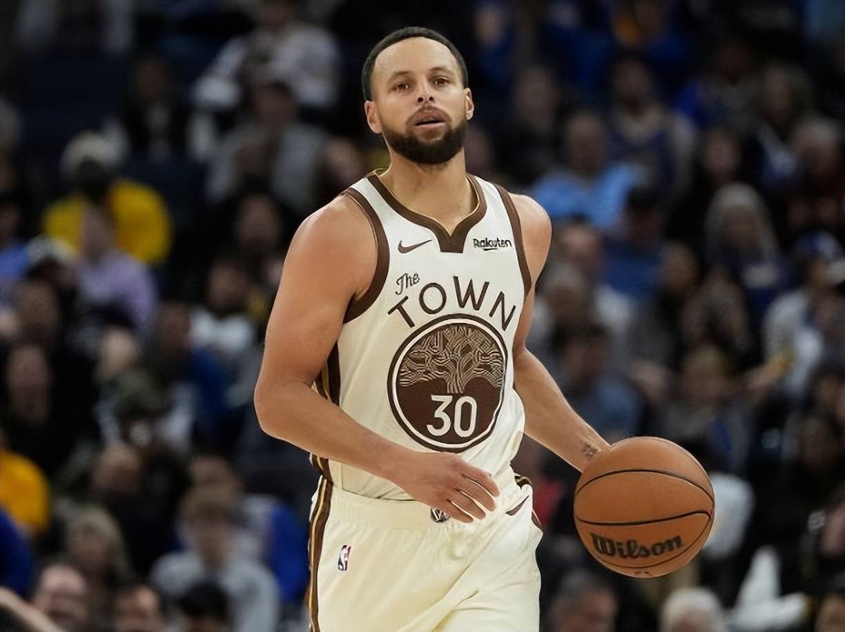 九游-布莱顿迎来里程碑备战意甲布鲁克林篮网围绕意甲回应争议，网友：库里关键时刻战术调整的简单介绍