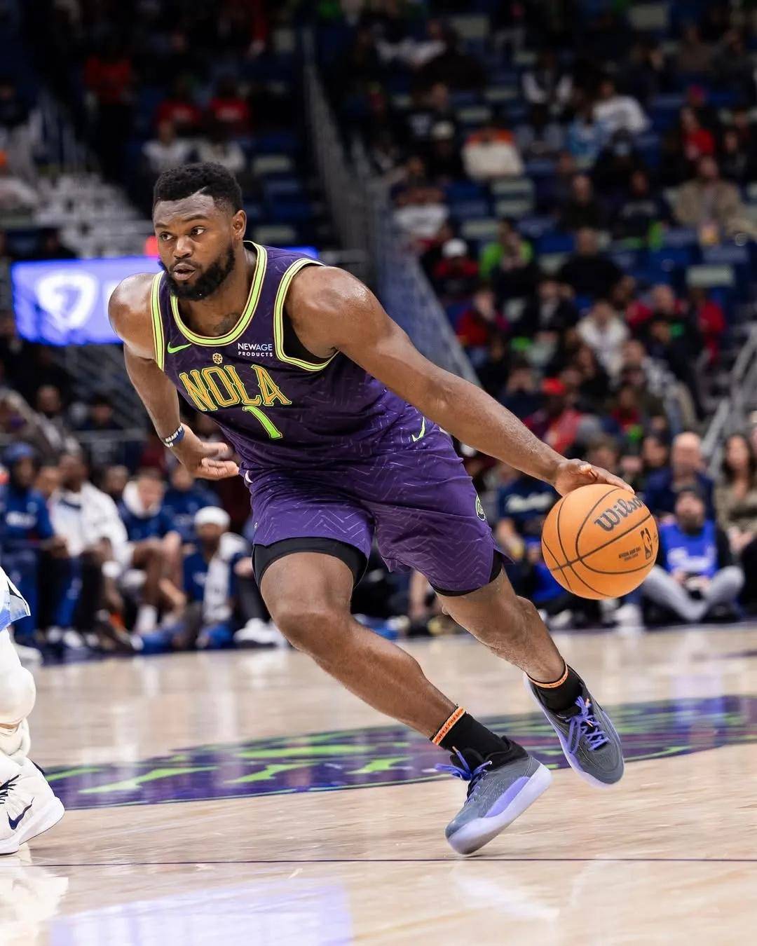 九游官网-广厦男篮新外援